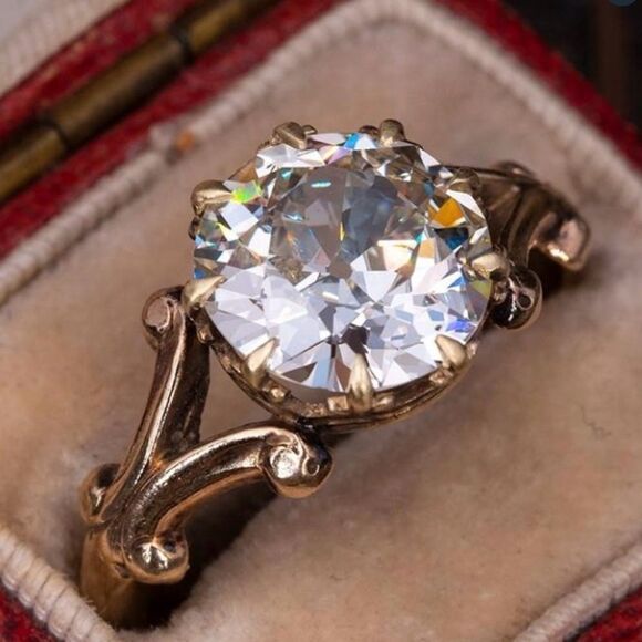 🩵 NEW Vintage crystal unique style ring 🩵 - Picture 6 of 6